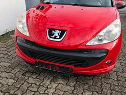 Rot Gebraucht 2010 Peugeot 206+ Kleinwagen | 1.500 € (Fairer Preis)