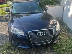 Blau Gebraucht 2010 Audi A3 Cabriolet Attraction Cabrio | 2.900 € (Guter Preis)