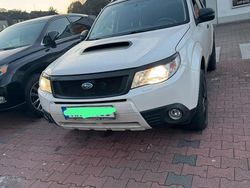 Grün Gebraucht 2011 Subaru Forester SUV | 3.300 €