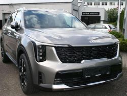 Grau Neu 2025 Kia Sorento Platinum SUV | 62.999 € (Etwas zu teuer)