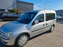 Silber Gebraucht 2007 Opel Combo Van / Kleinbus | 3.550 € (Etwas zu teuer)