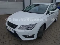 Weiß Gebraucht 2015 Seat Leon ST 4Drive Kombi | 13.500 € (Fairer Preis)
