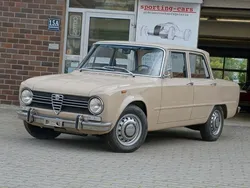 Beige Gebraucht 1971 Alfa Romeo Giulia 1300 Super Limousine | 32.000 €