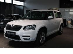 Weiß Gebraucht 2015 Skoda Yeti Active SUV | 10.999 € (Guter Preis)
