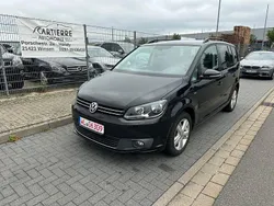 Schwarz Gebraucht 2012 VW Touran Match Van / Kleinbus | 7.699 € (Fairer Preis)