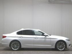 Mineralweiss metallic Gebraucht 2020 BMW 530e Sport Line Limousine | 26.980 € (Superpreis)