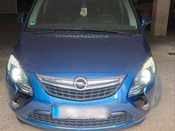 Blau Gebraucht 2015 Opel Zafira Kleinwagen | 6.500 €