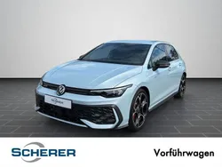 Blau Gebraucht 2025 VW Golf VIII GTI Limousine | 46.890 € (Teuer)