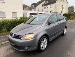 Grau Gebraucht 2012 VW Golf Plus Van / Kleinbus | 7.990 € (Etwas zu teuer)