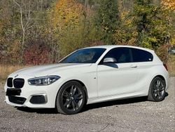 Weiß Gebraucht 2016 BMW M140 M Sport Limousine | 28.999 € (Guter Preis)
