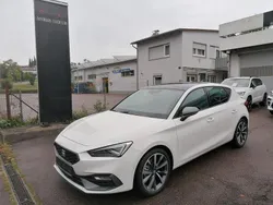 Weiß Neu 2025 Seat Leon FR Limousine | 27.900 € (Fairer Preis)