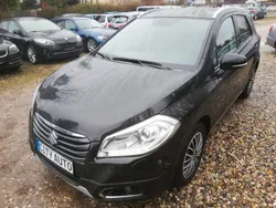 Schwarz Gebraucht 2015 Suzuki SX4 S-Cross Comfort SUV | 13.370 € (Fairer Preis)