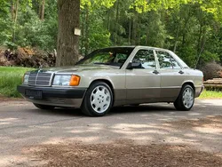 Silber Gebraucht 1988 Mercedes 190 Limousine | 14.990 €