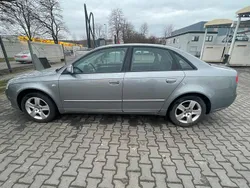 Grau Gebraucht 2005 Audi A4 Limousine | 3.000 € (Fairer Preis)