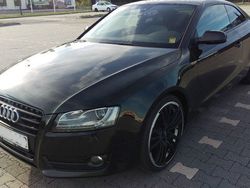 Schwarz metallic Gebraucht 2010 Audi A5 Coupé | 12.600 € (Etwas zu teuer)