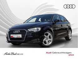Schwarz (brillantschwarz) Gebraucht 2018 Audi A3 Sportback Design Limousine | 15.470 € (Guter Preis)