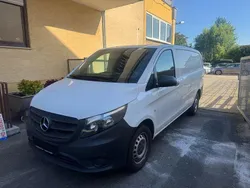 Arktikweiss Gebraucht 2021 Mercedes Vito Van / Kleinbus | 14.990 €