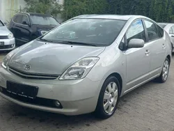 Silber Gebraucht 2005 Toyota Prius Executive Kleinwagen | 2.450 € (Guter Preis)