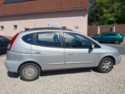 Silber Gebraucht 2004 Chevrolet Tacuma CDX Van / Kleinbus | 679 € (Fairer Preis)