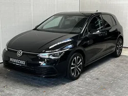 Schwarz Gebraucht 2021 VW Golf VIII United Limousine | 20.850 € (Fairer Preis)