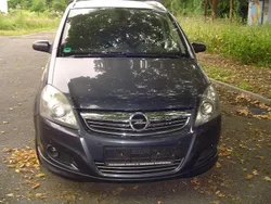 Blau Gebraucht 2008 Opel Zafira Sport Van / Kleinbus | 2.500 € (Fairer Preis)