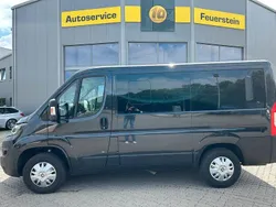 Schwarz Gebraucht 2021 Peugeot Boxer Allure Van | 25.990 € (Teuer)