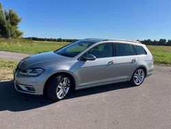 Silber Gebraucht 2018 VW Golf VII Highline Kombi | 18.400 € (Fairer Preis)