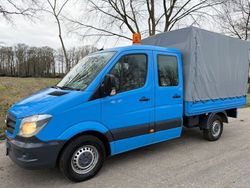 Blau Gebraucht 2015 Mercedes Sprinter Van | 14.600 € (Etwas zu teuer)