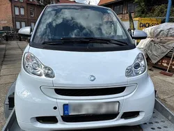 Weiß Gebraucht 2011 Smart ForTwo Coupé Passion Coupé | 5.999 € (Fairer Preis)