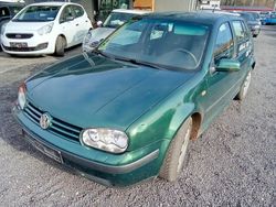 Grün Gebraucht 1999 VW Golf IV Limousine | 300 € (Superpreis)
