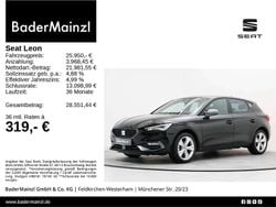 Mitternachtsschwarz (metallic) Gebraucht 2024 Seat Leon FR Limousine | 25.950 € (Superpreis)