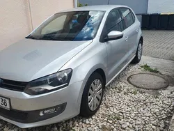 Silber Gebraucht 2011 VW Polo Kleinwagen | 7.500 € (Etwas zu teuer)