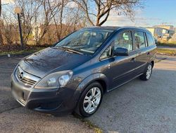 Blau Gebraucht 2010 Opel Zafira Van / Kleinbus | 2.999 €