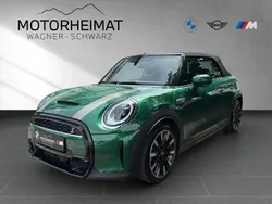 Grün Gebraucht 2024 Mini Cooper S Cabriolet Classic Cabrio | 36.950 € (Etwas zu teuer)