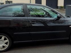 Schwarz Gebraucht 2005 Seat Ibiza Sport Limousine | 1.999 € (Fairer Preis)