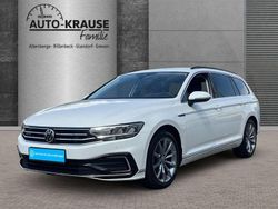 Weiss Gebraucht 2021 VW Passat GTE Kombi | 23.455 € (Fairer Preis)