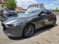 Grau Gebraucht 2019 Mazda 3 Limousine | 19.490 € (Fairer Preis)