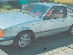 Silber Gebraucht 1979 Opel Senator Coupé | 13.850 €