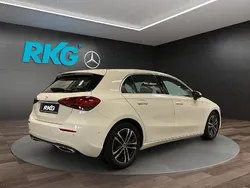 Weiß Gebraucht 2024 Mercedes A180 Progressive Kleinwagen | 27.140 € (Superpreis)