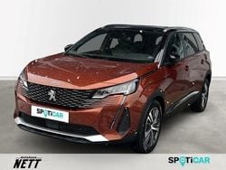 Braun Gebraucht 2023 Peugeot 5008 Allure Van / Kleinbus | 36.500 €