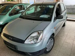 Silber Gebraucht 2004 Ford Fiesta Kleinwagen | 2.650 € (Fairer Preis)