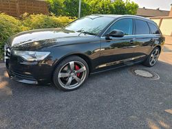 Schwarz Gebraucht 2025 Audi A4 Comfort Kombi | 12.500 €