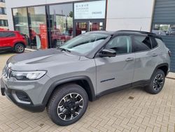Stinggray clear coat Gebraucht 2023 Jeep Compass SUV | 32.222 € (Fairer Preis)