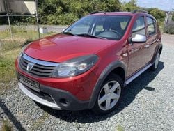 Weinrotmetalik Gebraucht 2012 Dacia Sandero Stepway Kleinwagen | 3.350 € (Fairer Preis)
