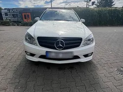 Weiß Gebraucht 2010 Mercedes C350 Kombi | 14.250 €