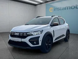 Weiß Gebraucht 2025 Dacia Sandero Stepway Kleinwagen | 18.999 € (Fairer Preis)