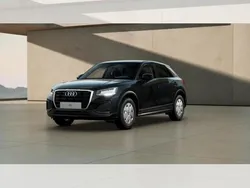 Schwarz Neu 2025 Audi Q2 Comfort SUV | 29.000 € (Superpreis)