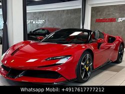 Rot Gebraucht 2023 Ferrari SF90 Cabrio | 435.000 €