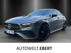Lack mountaingrau Gebraucht 2024 Mercedes A220 AMG Limousine | 47.880 €