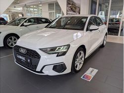 Weiß Gebraucht 2023 Audi A3 Sport Limousine | 26.990 € (Fairer Preis)